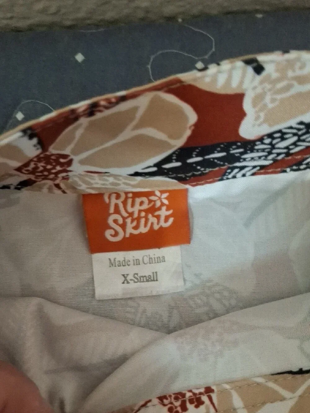 Floral Print Midi Skirt in Rust and Beige Size X Small